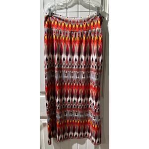 Plus Size Aztec Pull-On Maxi Skirt, w/side split, Size XL (16/18), Pre-owned